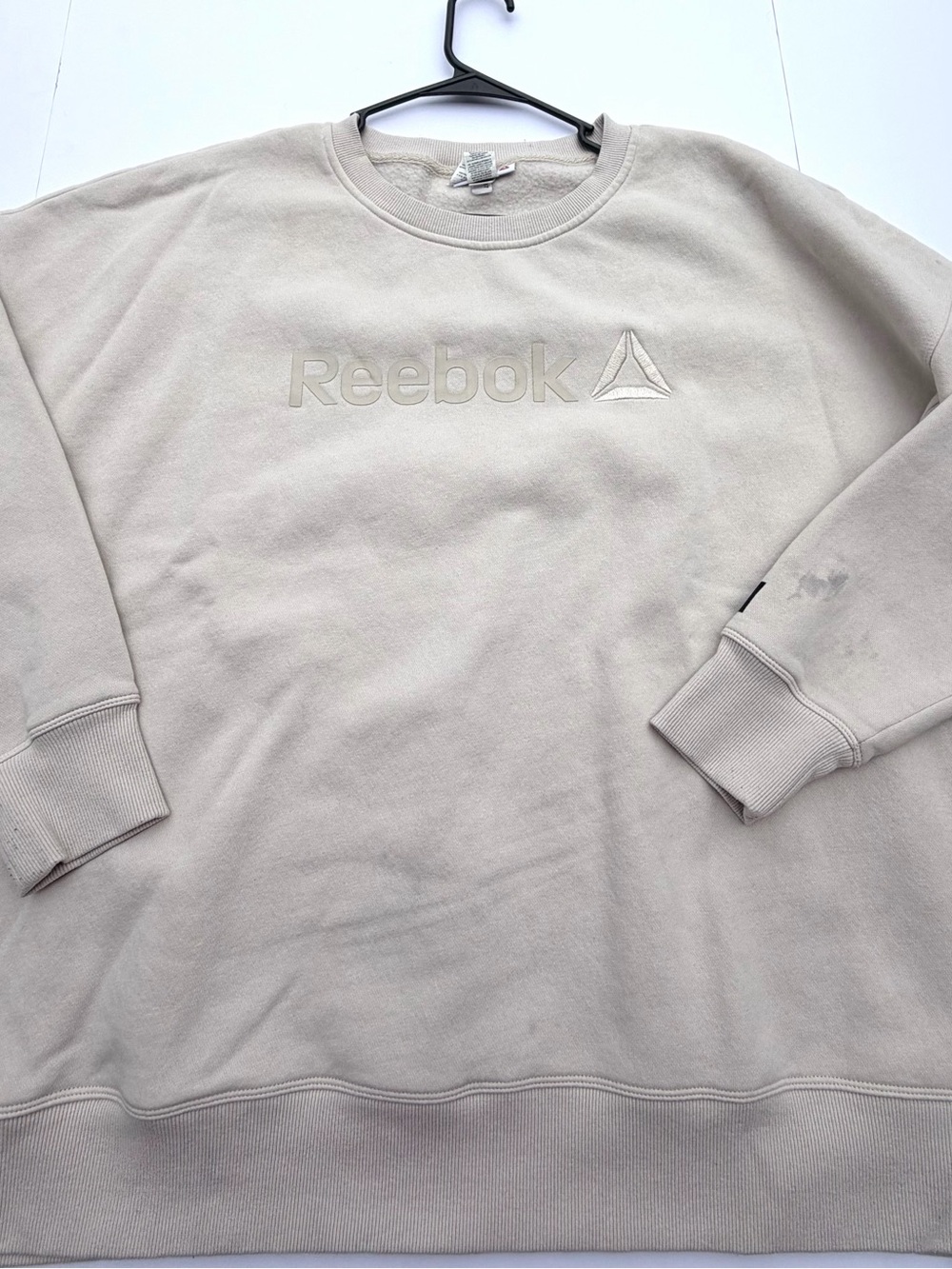 Reebok Men's Crewneck Sweatshirt - Light Beige